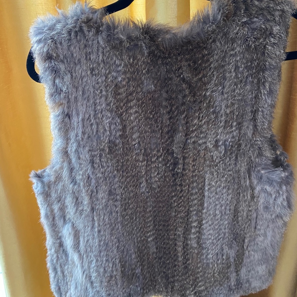 525 America Rabbit Fur Vest - Picture 5 of 8